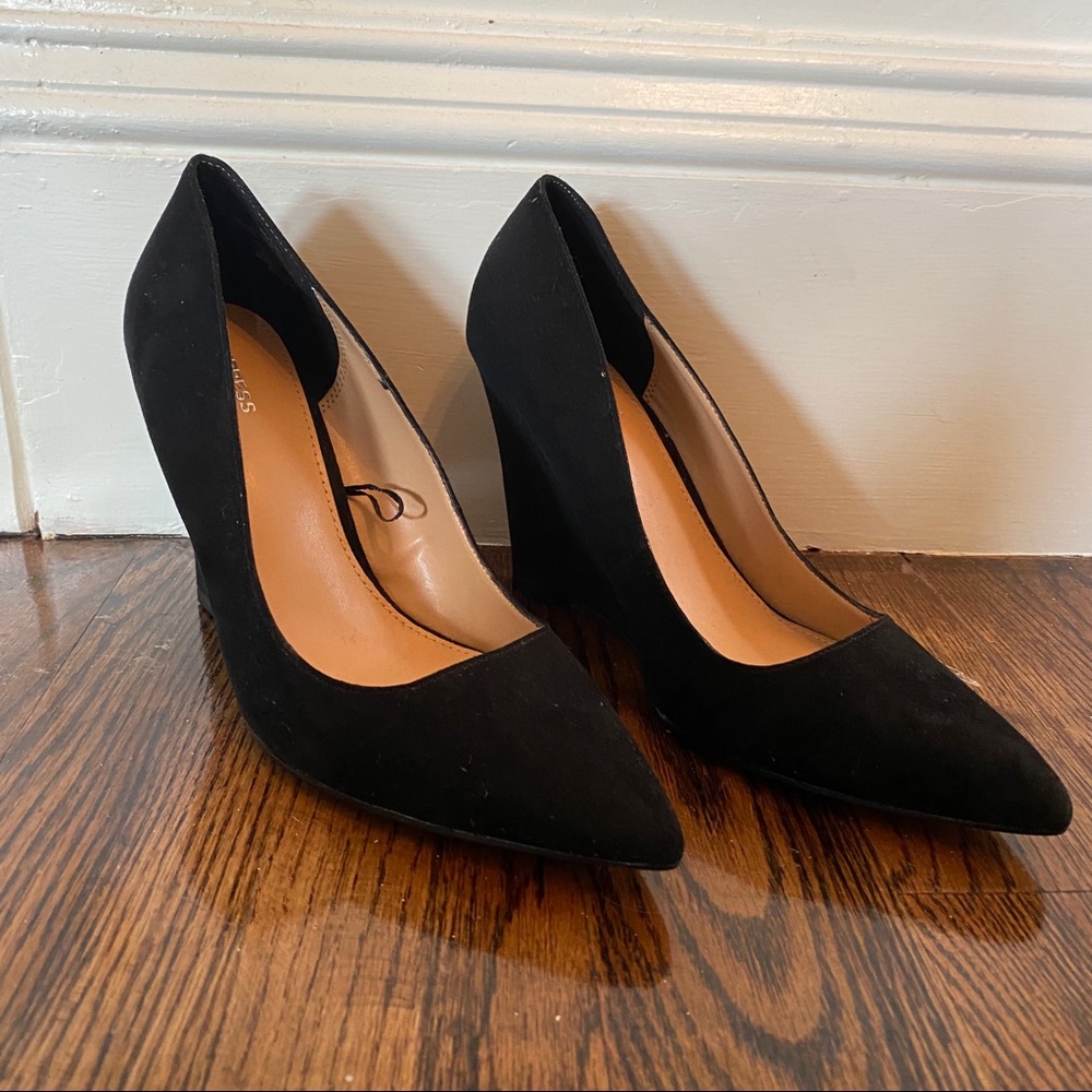 Express: Dress Wedges